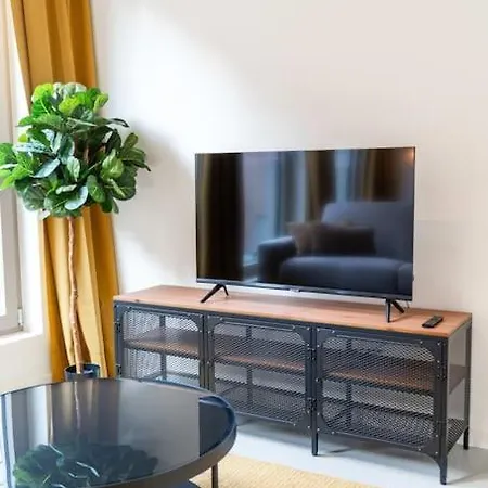 아파트 Wonderful 1br In