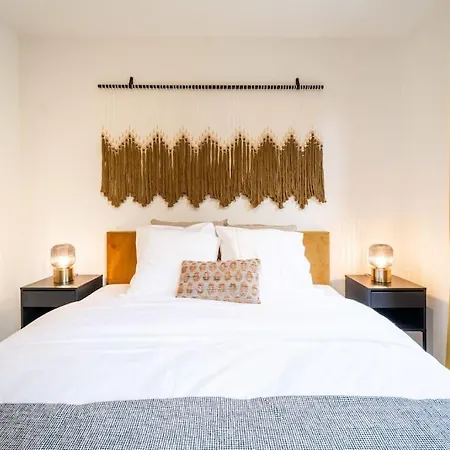 Wonderful 1br In 아파트 *